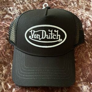 Classic Von Dutch Black Trucker Hat